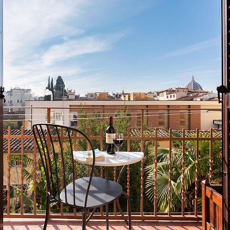 Lovely Apartment With Balcony Florence Buitenkant foto