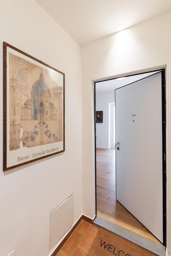 Lovely Apartment With Balcony Florence Buitenkant foto