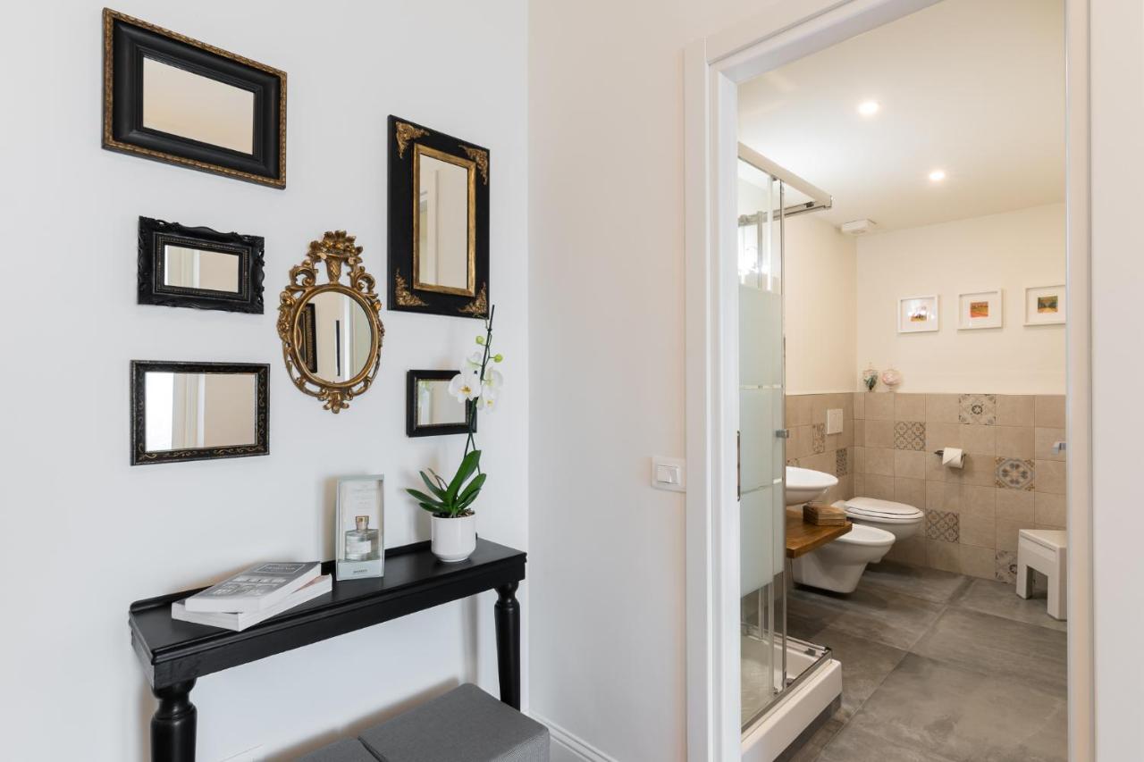 Lovely Apartment With Balcony Florence Buitenkant foto